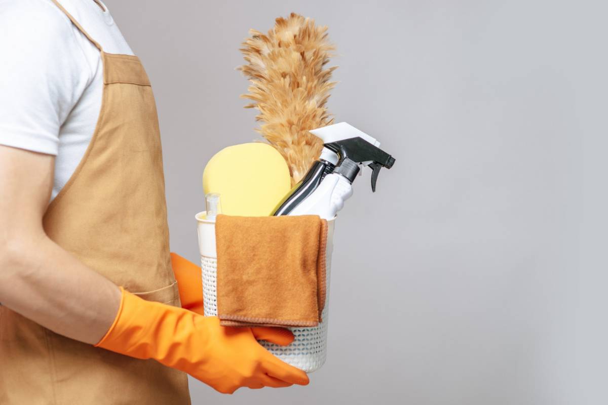Five Apartment Chores You Should Perform Each Week
